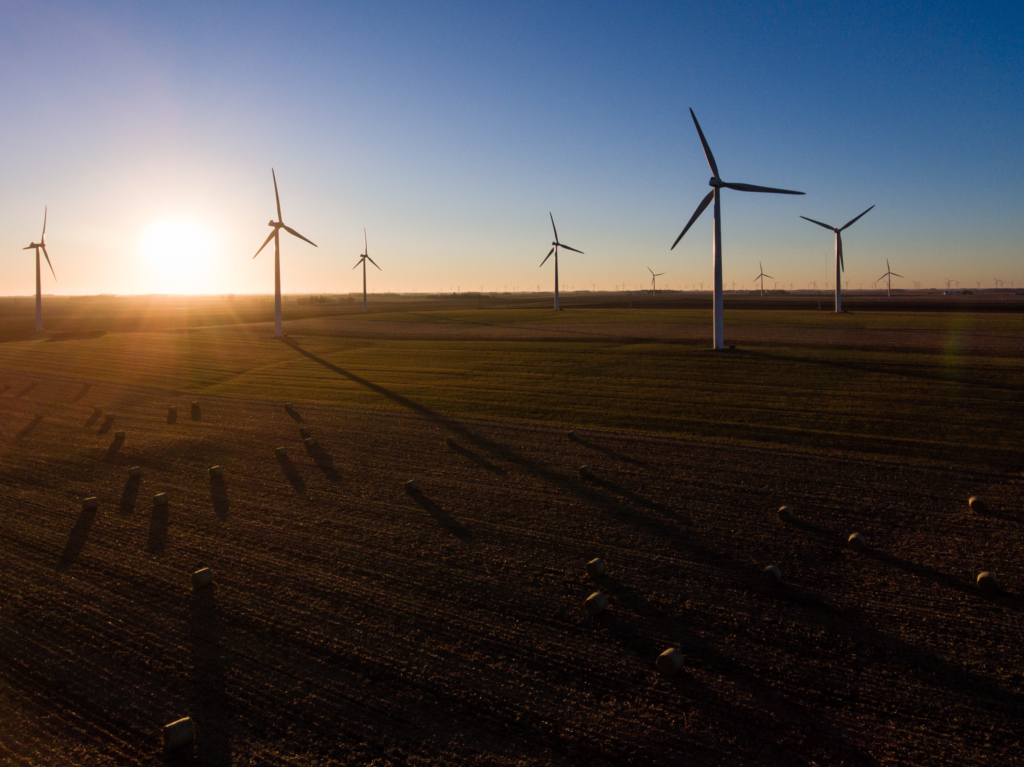 Energy and Decarbonisation Lead Image Energy and Decarbonisation Lead Image