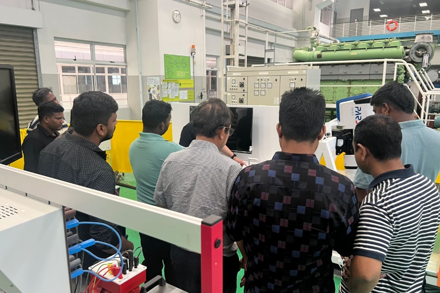 Participants developed an understanding of Battery Energy Storage Systems through hands‑on training, exploring key concepts, and practical applications at the Essential Battery Energy Storage Level 1 course in April 2026.